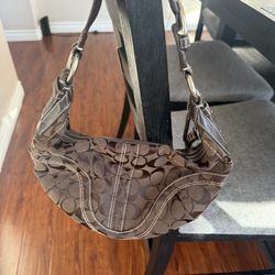 Vintage Coach Signature Shoulder Bag Canvas Brown Authentic, with dust bag