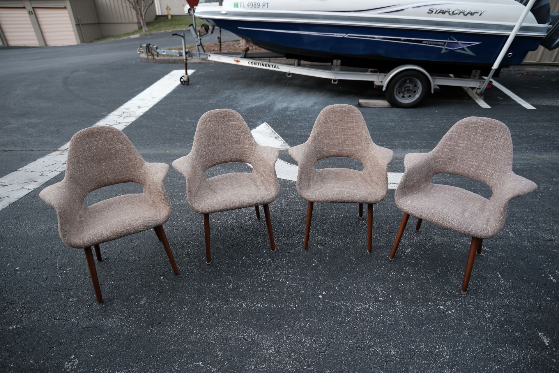 Brown Fabric Organic Armchair X4 EdgeMod Barclay Dining Chair
