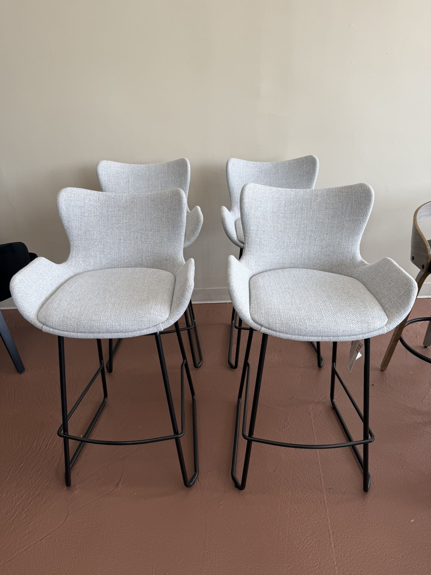 Counter Stool Set of 4 - Contemporary Bucket Seat Black Metal, Light Grey Noise Fabric