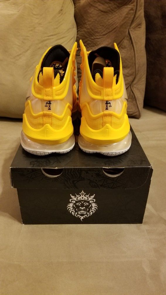 Nike Lebron 19 Hard Hat OG Jordan Retro Cement Chicago Lost & Found SB 1 2 3 4 5 6 7 8 13 11 9 12 Reimagine Hyper Thunder Yellow Carolina