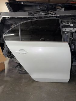 2013 Volkswagen Jetta rear right door