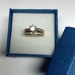 Ladies Yellow Gold Diamond Wedding Set