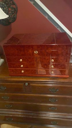 Large Humidor