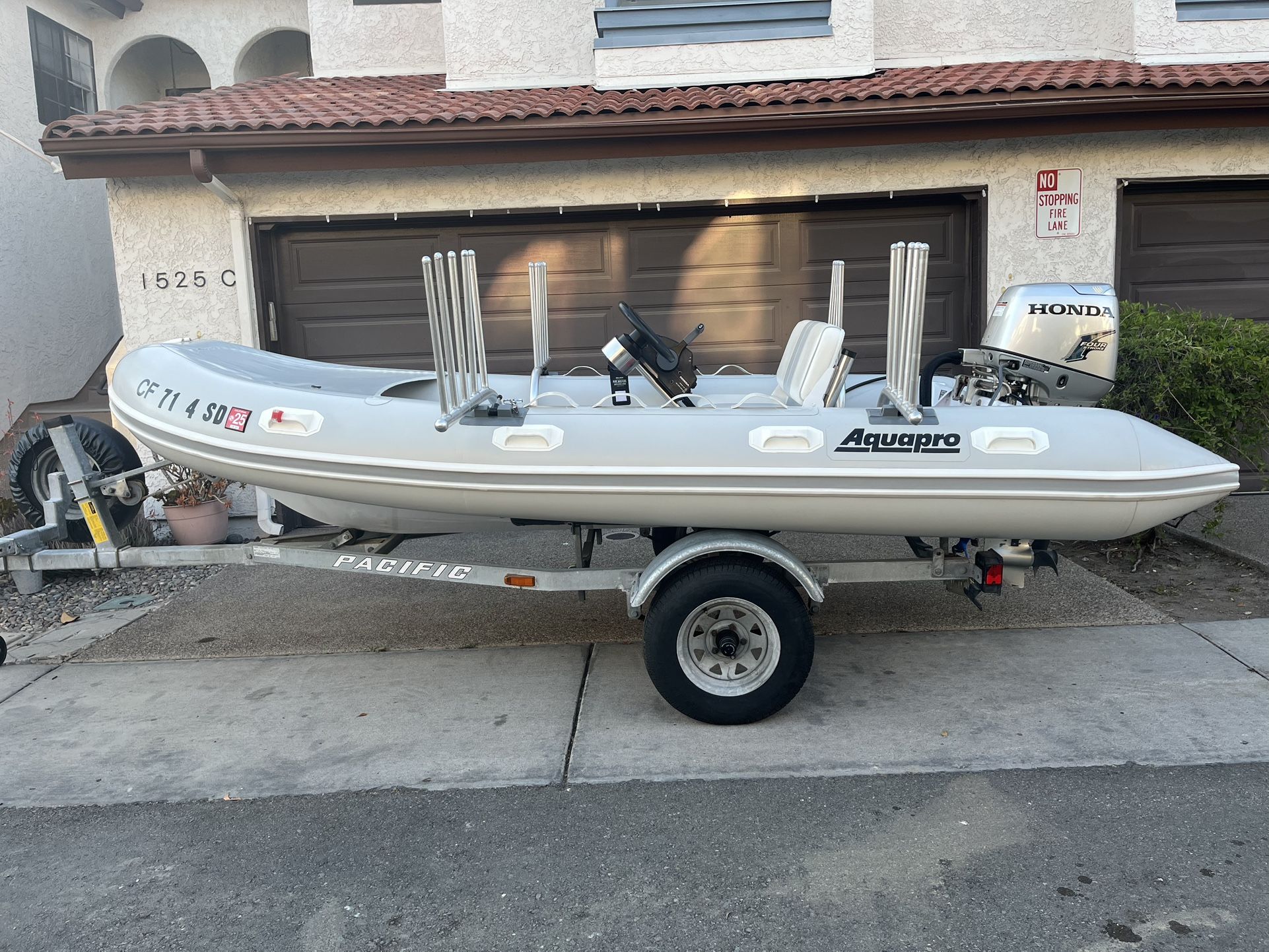 Aquapro 1401 Euro Helm Aluminum Hull Dive, Fish, Surf, Tender RIB