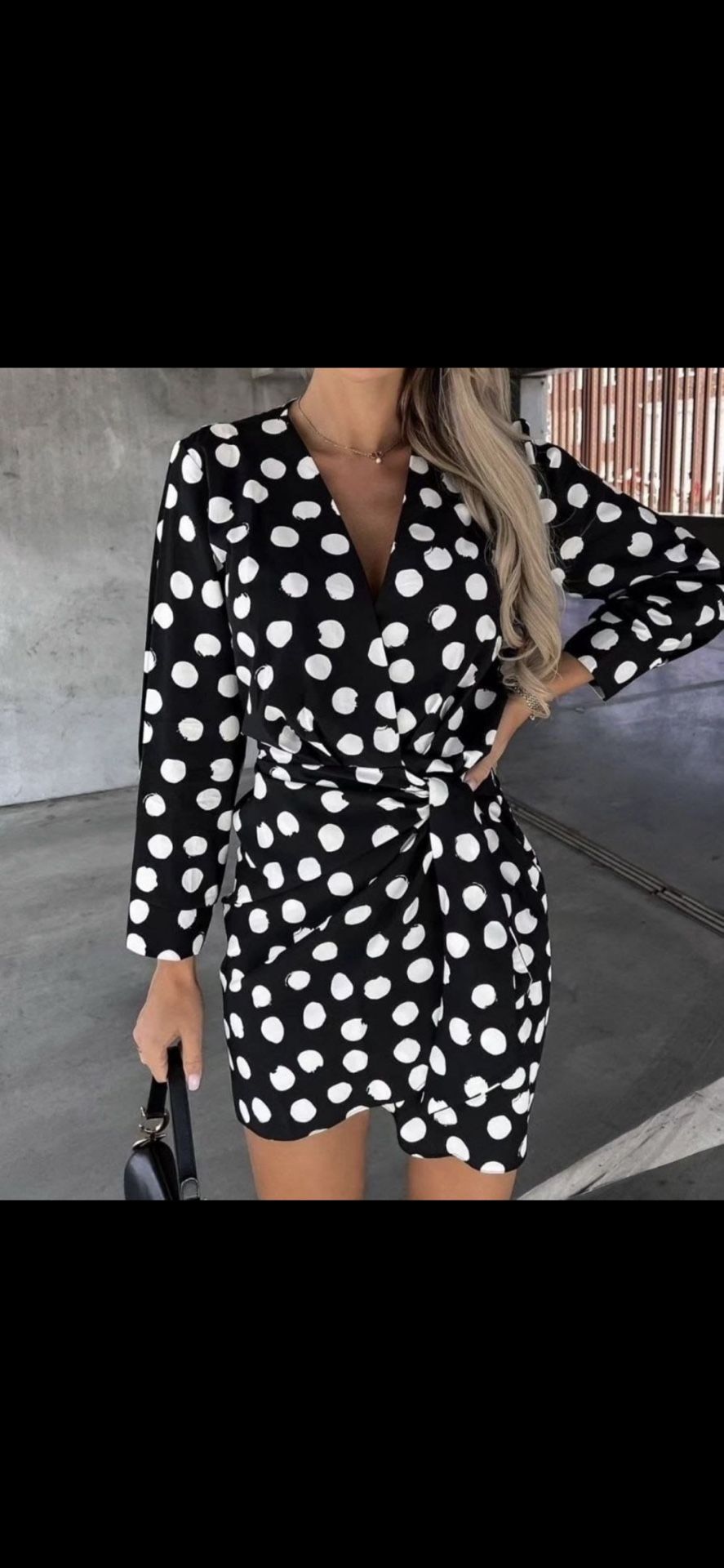 NWT Long Sleeve V-Neck Wrap Tie Waist. Short Dress Black W/ White Polka Dots