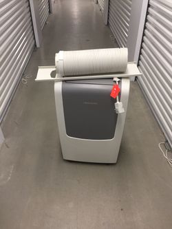 Portable air conditioner 9,000 btu with remote