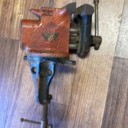 Vintage Millers falls vise vice mini anvil tool  bench
