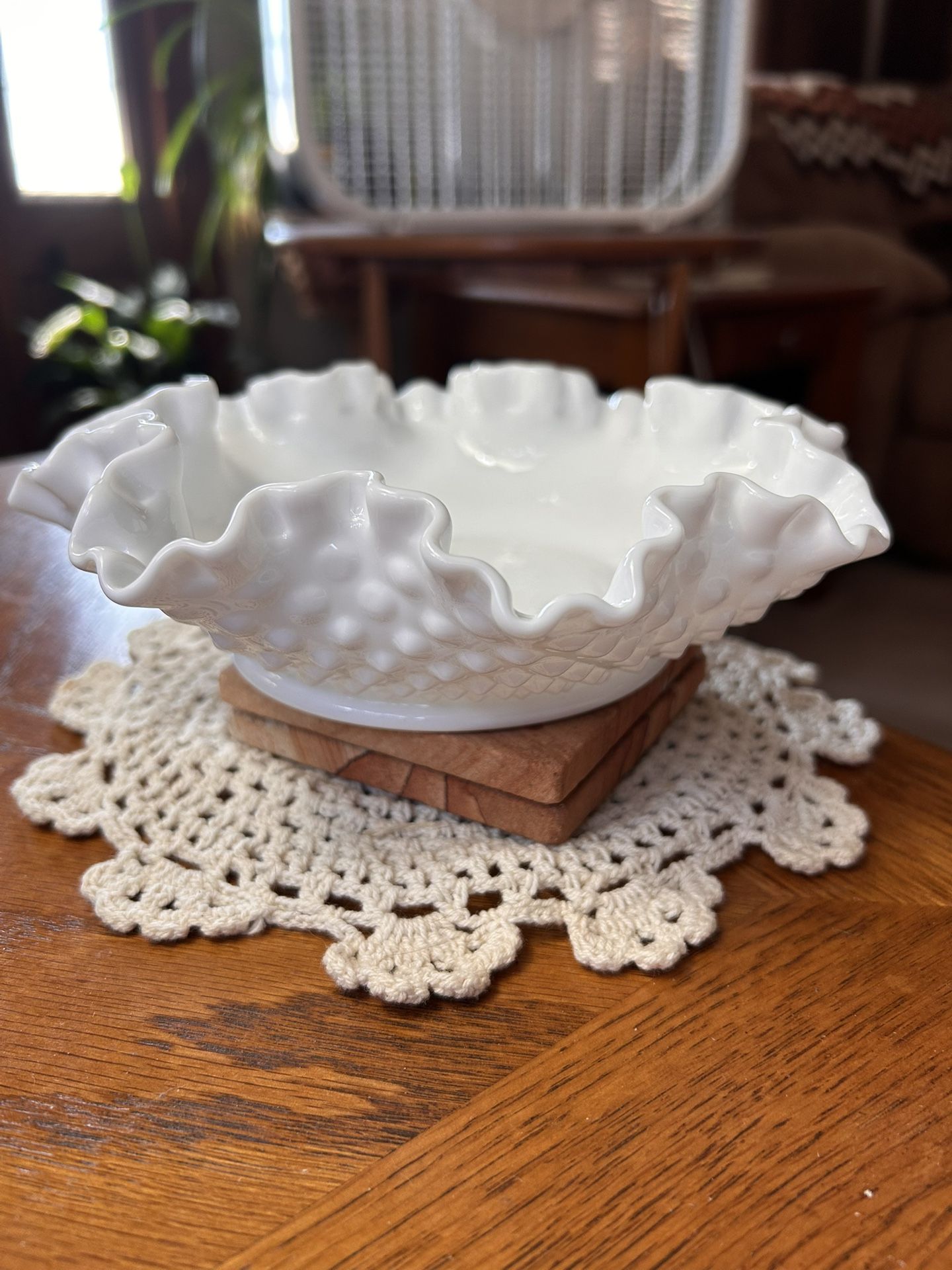 Hobnail Fenton White Milk Glass Ruffled Edge Bowl