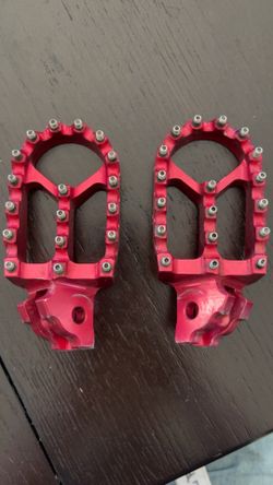 Warp 9 Footpegs
