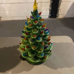 Light Up Christmas Tree