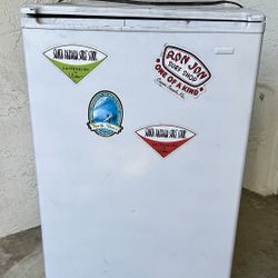 Dorm Fridge Works Fine