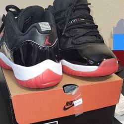 Jordan 11s 