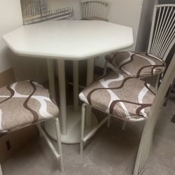 Table  And 4 Chairs Moving Make Offer 