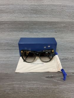 Louis Vuitton black and gold stud my first Lady cat eye z1146w sunglasses