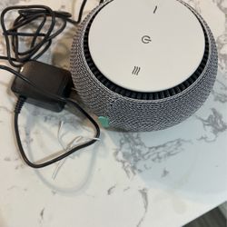 Snooze White Noise Machine
