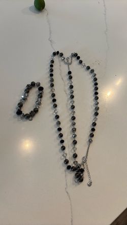 Black and Clear Beaded Necklace and Bracelet Set