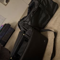 roller/carrying duffle and small bag
