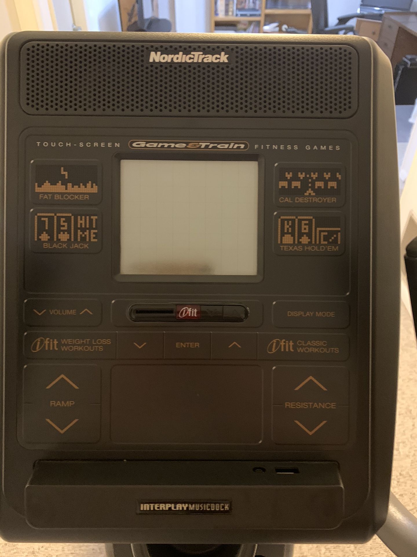 Nordictrack ASR700 Game and Train Elliptical