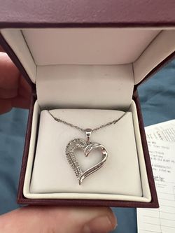 Helzberg Diamond Heart Necklace