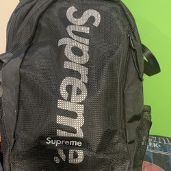 Supreme Backpack 