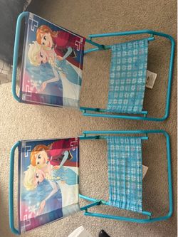 Frozen beach chairs