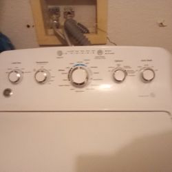 G.E Washer/Dryer 