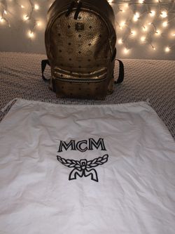 MCM BackPack Limited Edition Visetos Gold