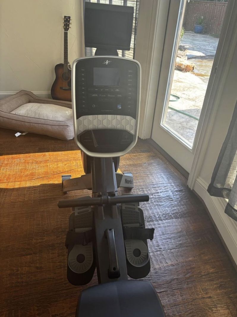 Rowing Machine NordicTrack RW500