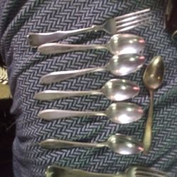 W.M.A. Rogers Old French Silver