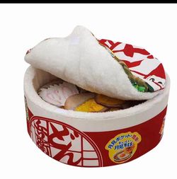 Ramen pet bed