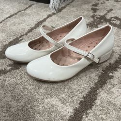 girls white wedding heels