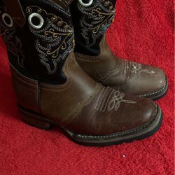 Botas De Niño Size 2