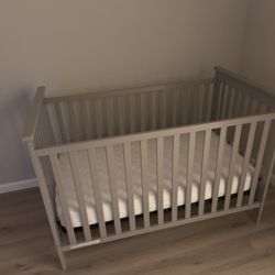 Crib + Mattress