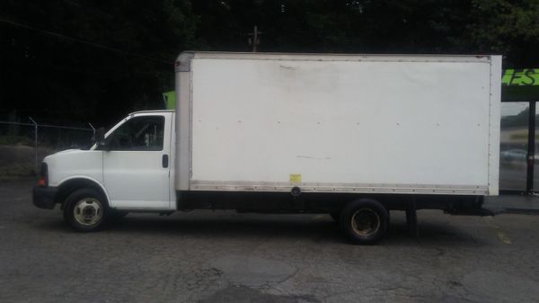 2005 GMC Savana 3500 Box Truck for Sale in Atlanta, GA ...