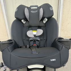 GRACO SLIMFIT CONVERTIBLE 