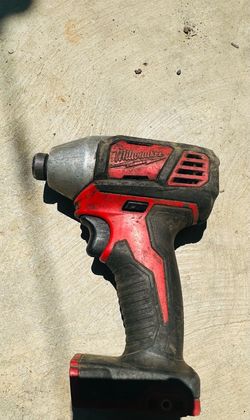 Milwaukee m18   18v 1/4 inch impact