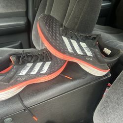 Adidas SL 20 Paid $160 Only Worn A few times Never Ran in Them Great for running Reviewed in the United States on August 25, 2020 Run about 3miles 3 t