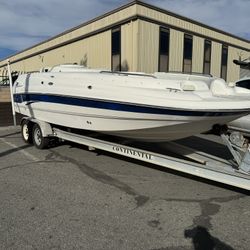 2001 Chaparral 232 Deck Boat