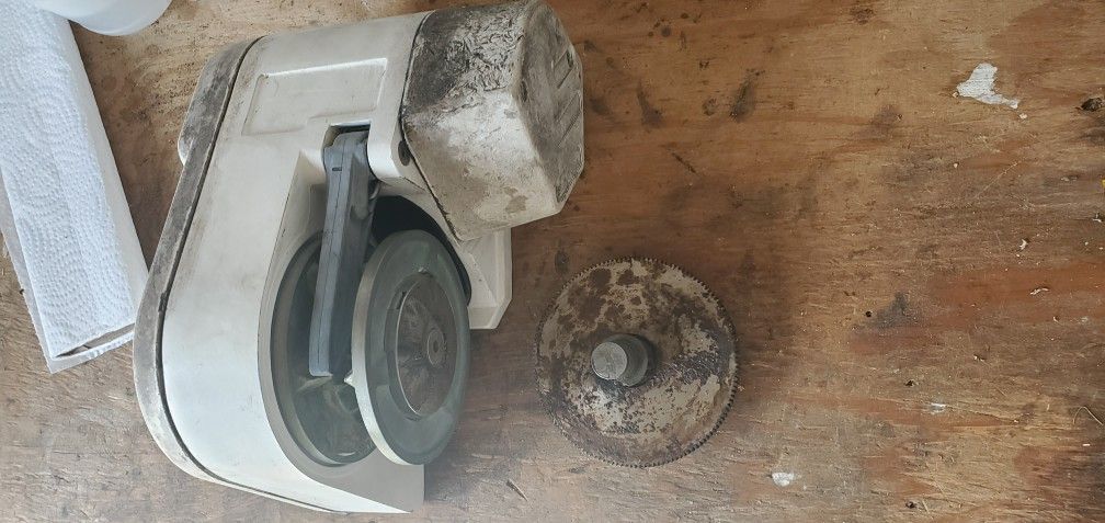 Simpson Lawrence Horizon Windlass. Parts