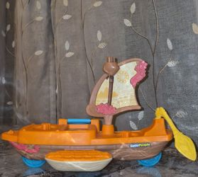 Little People Moanas boat