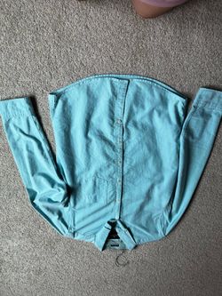 Men’s casual dress shirt