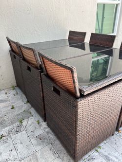 Outdoor Table Set