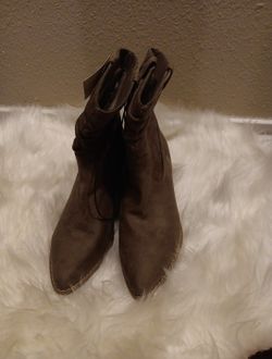 Women Boots