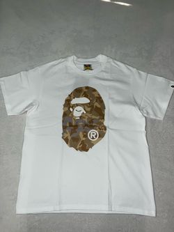 Bape t shirt.( L)