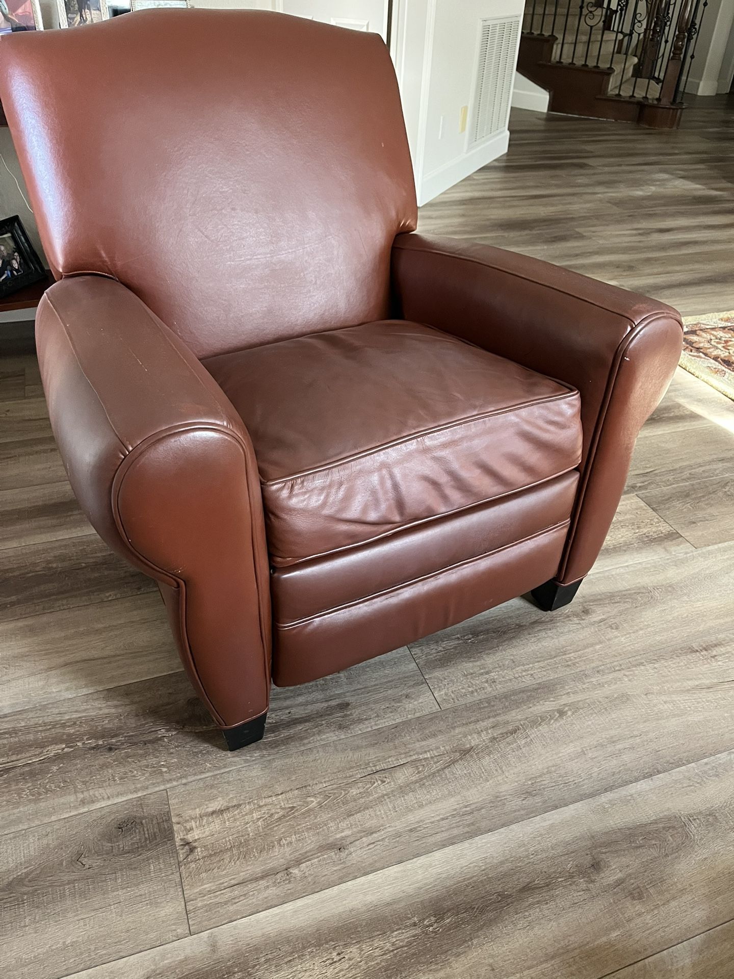 Leather recliner