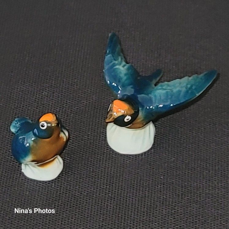 2 Vintage Miniature Bone China Barn Swallow Bird Figure Lot