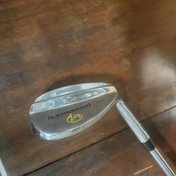 Wilson Sand Wedge 55* Harmonized Golf Right Handed 35" Steel Shaft