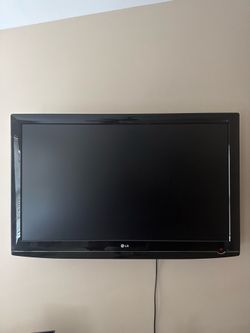 LG TV 40"
