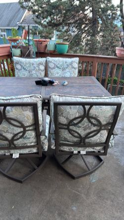 4 patio chairs