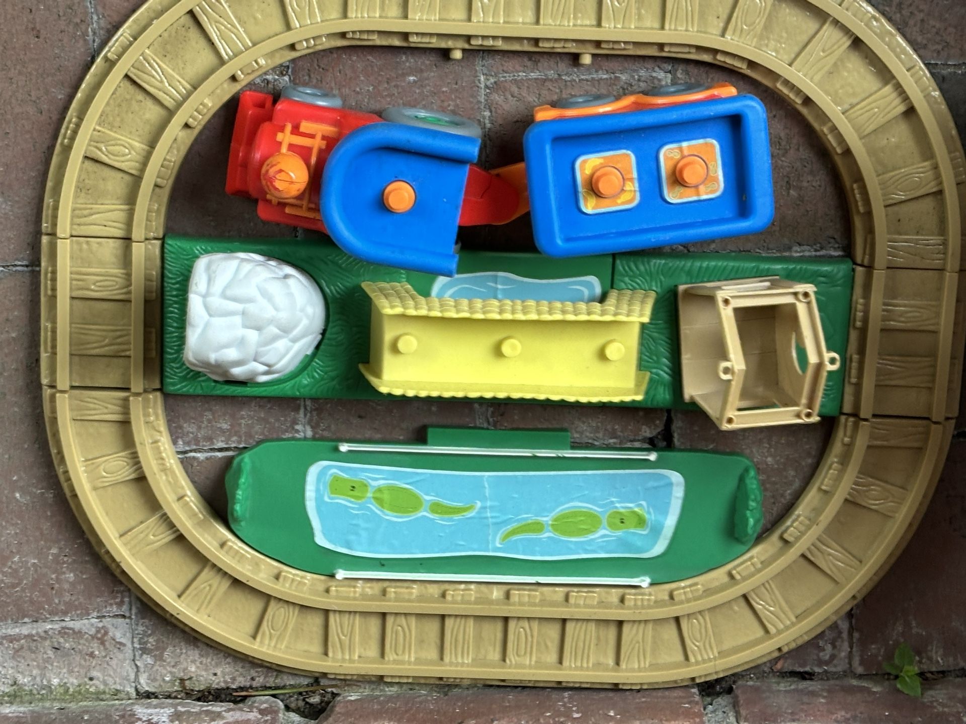 Little Tikes Fold & Go Train Set